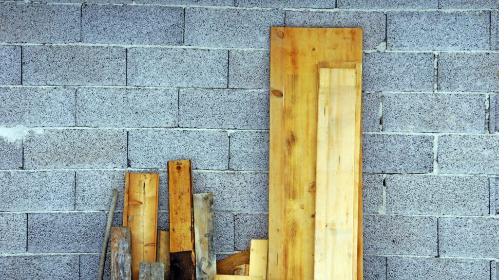 Matériel bois tasseaux DIY tête de lit fabrication